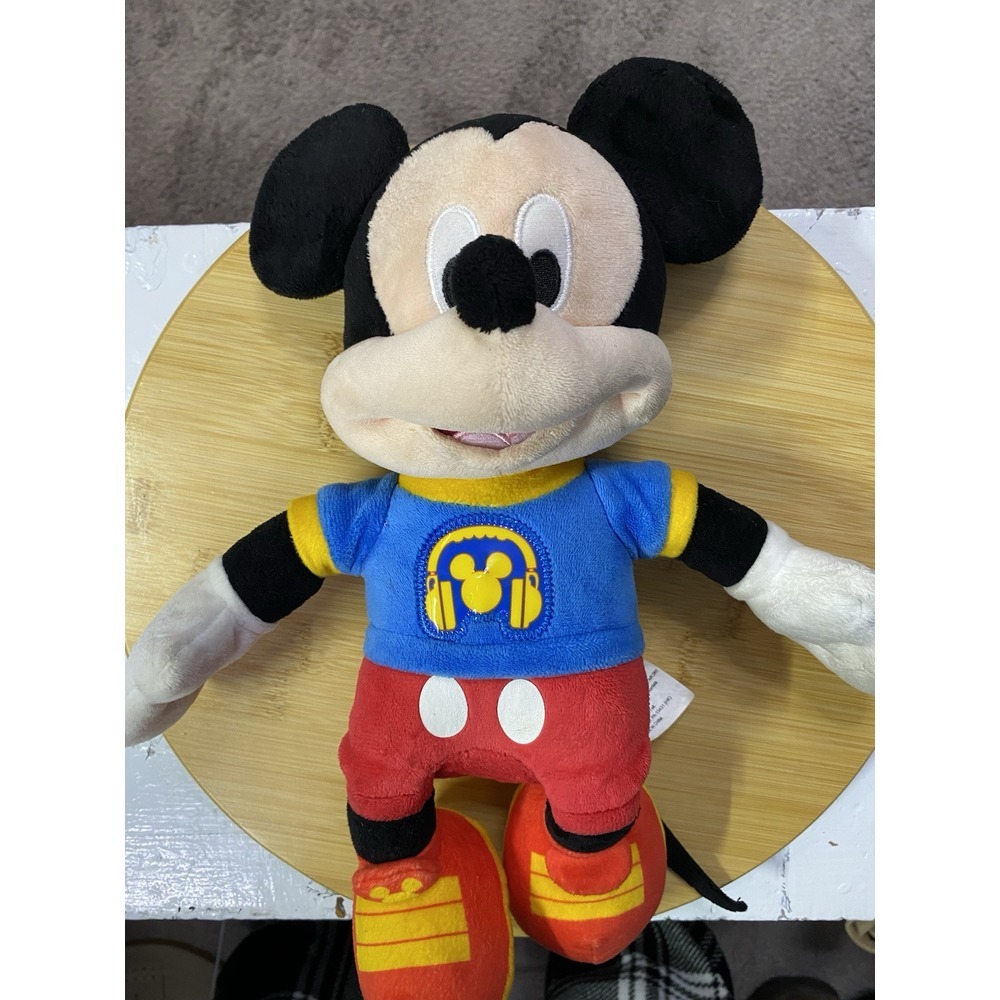 Disney Junior Singing Mickey Mouse 12" Plush Talking Stuffed Toy-Does Not Work